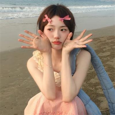 向下扭曲封面
